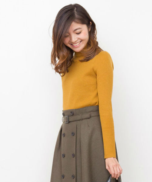 NATURAL BEAUTY BASIC（ナチュラルビューティーベーシック）の「ミラノリブタートルニット（ニット/セーター・レディース・グリーン/ネイビー/イエロー系その他/グレー/ホワイト系その他・MEDIUM）」の5枚目の写真