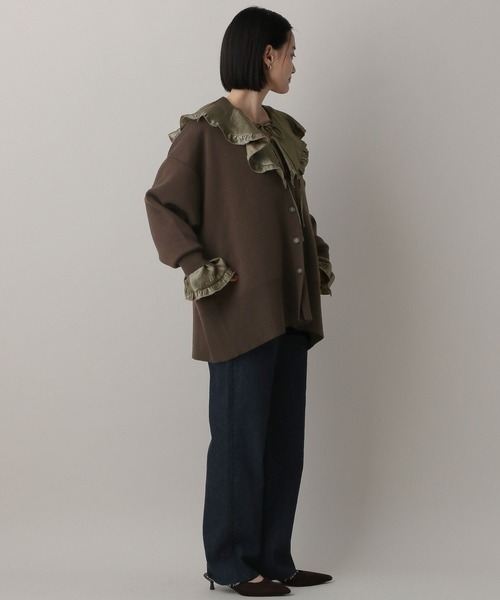 A part by（アパートバイ）の「ビックカラーラッフルブラウス（シャツ/ブラウス・レディース・ブラック/アイボリー/ライトブラウン・FREE）」の11枚目の写真