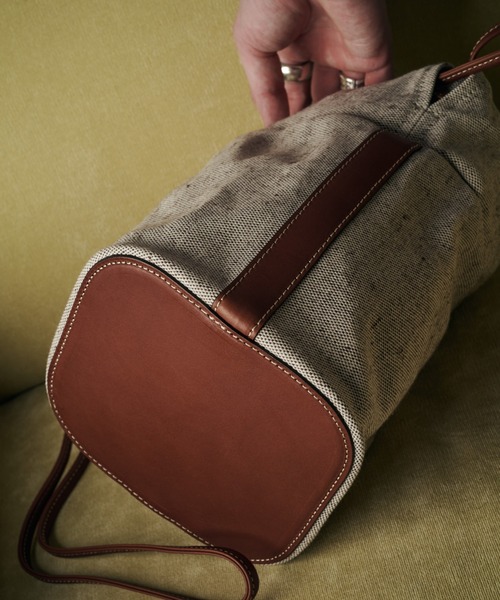 SLOW（スロウ）の「【SLOW】cruiser-draw string shoulder bag（ショルダーバッグ・メンズ・ブラック/ベージュ・FREE）」の4枚目の写真