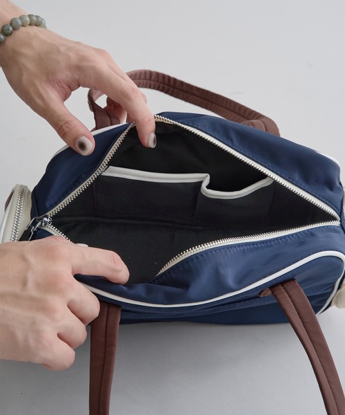 W pocket shoulder bag / Wポケットショルダーバッグ（ショルダー