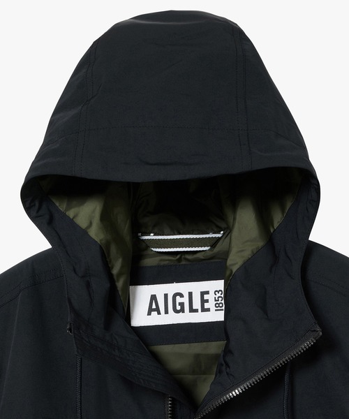 AIGLE（エーグル）の「撥水 ワンポイントロゴ刺繍 ダブルポケット フーデッドジャケット（マウンテンパーカー・メンズ・ブラック/モスグリーン/ベージュ・L/M/S）」の12枚目の写真
