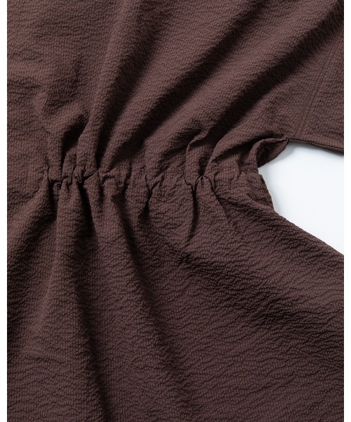 THOUSAND MILE（サウザンドマイル）の「[L's]WAIST DRAWCODE SHIRT SEERSUCKER/ウエストドローコードシャツ シアサッカー（シャツ/ブラウス・レディース・ブラック/ブラウン/ネイビー/イエロー・FREE）」の12枚目の写真