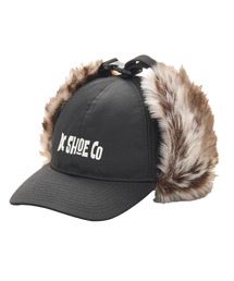 DC SHOES（ディーシーシューズ）の「25 KD WR FLIGHT CAP /DCキッズロゴアジャスター付きファーフライトキャップ（キャップ）」