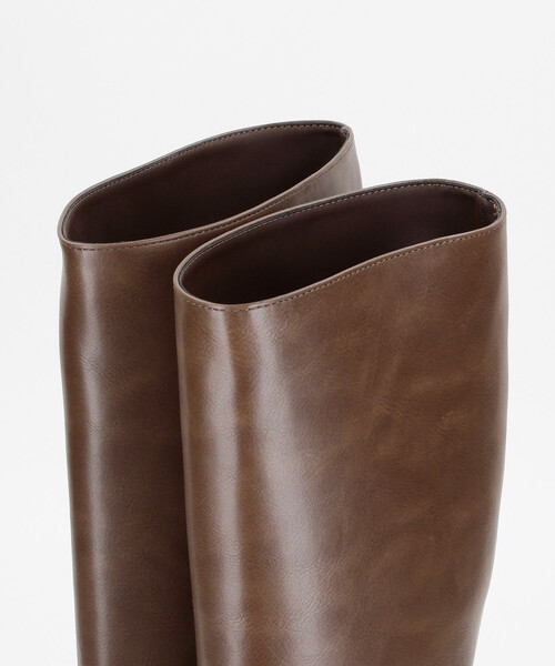 ATELIER BRUGGE（アトリエブルージュ）の「ATELIER BRUGGE/アトリエブルージュ インヒールロングブーツ(22.5cm～24.5cmサイズ展開)（ブーツ・レディース・ブラウン/ブラック・SMALL/MEDIUM/LARGE）」の6枚目の写真