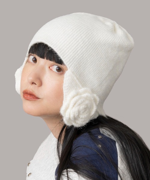 Casselini（キャセリーニ）の「Casselini(キャセリーニ)フラワーニット帽（ニットキャップ/ビーニー・レディース・ホワイト/ブラック・FREE）」の19枚目の写真