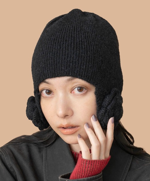 Casselini（キャセリーニ）の「Casselini(キャセリーニ)フラワーニット帽（ニットキャップ/ビーニー・レディース・ホワイト/ブラック・FREE）」の22枚目の写真