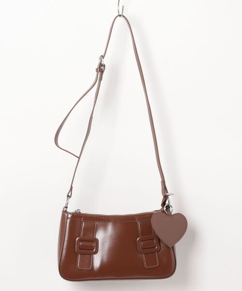 セール】an meets zakka バックルベルト装飾ハートチャーム付き