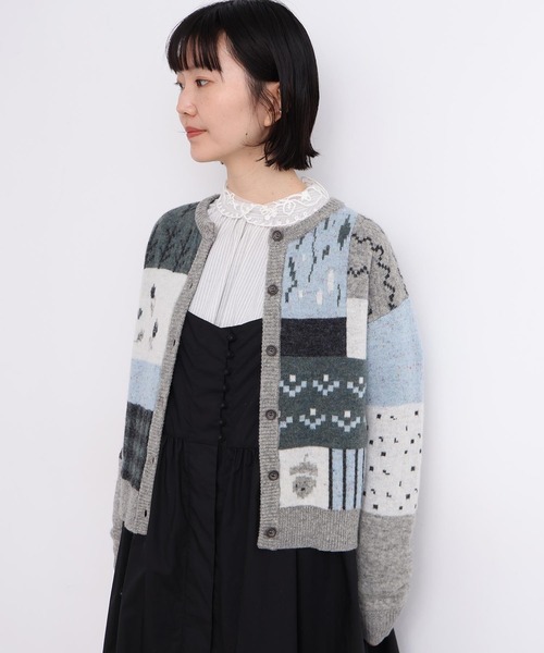 l'atelier du savon（アトリエドサボン）の「_カラフルジャガードカーディガン（カーディガン/ボレロ・レディース・ブラウン/グレー・FREE）」の3枚目の写真