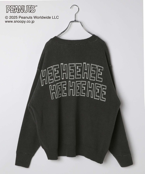 GLOBAL WORK（グローバルワーク）の「PEANUTS/ロゴVネックカーディガン/591295（カーディガン/ボレロ・レディース・ネイビー/マスタード/ダークグレー/レッド・LARGE/MEDIUM）」の14枚目の写真