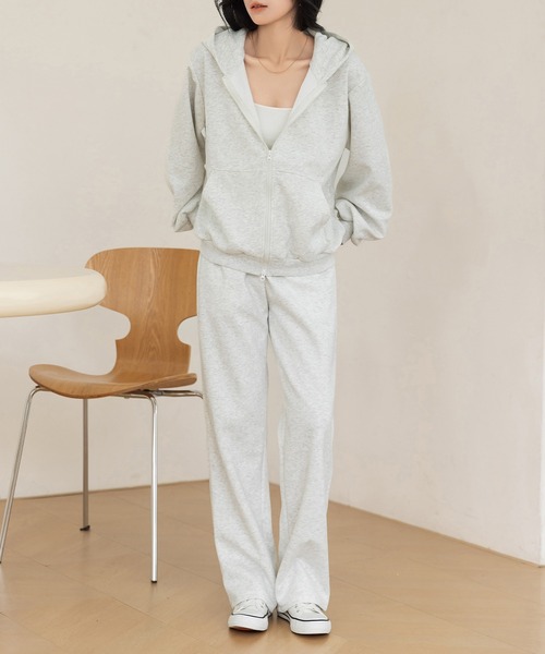 DAY CLOSET(デイ クローゼット)の「【セットアップ/調節紐付き/全周ゴム】長袖ダブルジップフーディー+ロングパンツ 上下2点セット レディース(スウェット・レディース・オートミール/グレー・FREE)」の17枚目の写真