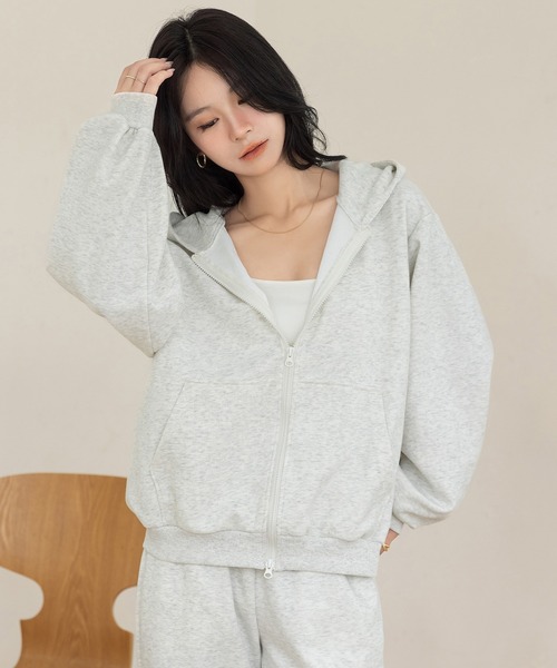 DAY CLOSET(デイ クローゼット)の「【セットアップ/調節紐付き/全周ゴム】長袖ダブルジップフーディー+ロングパンツ 上下2点セット レディース(スウェット・レディース・オートミール/グレー・FREE)」の16枚目の写真