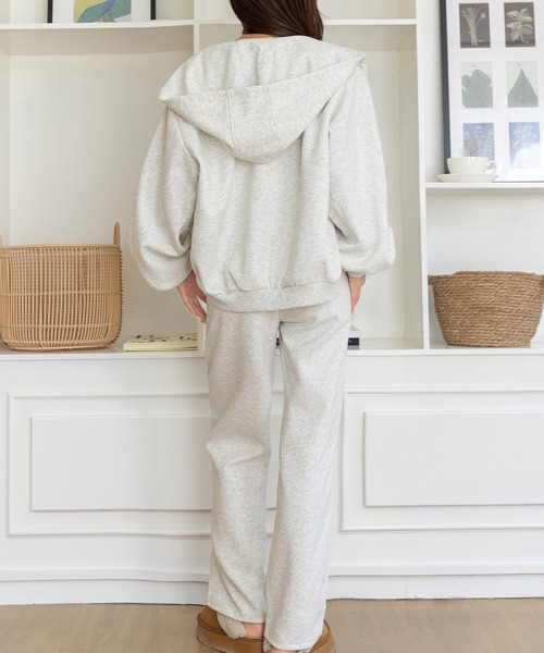 DAY CLOSET(デイ クローゼット)の「【セットアップ/調節紐付き/全周ゴム】長袖ダブルジップフーディー+ロングパンツ 上下2点セット レディース(スウェット・レディース・オートミール/グレー・FREE)」の14枚目の写真