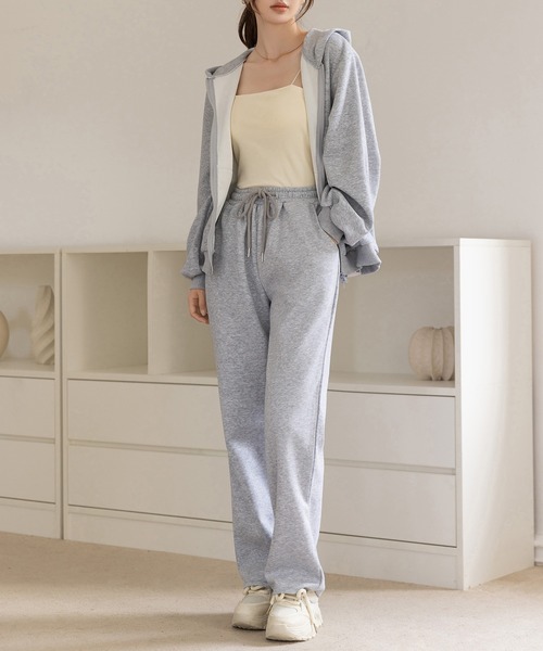 DAY CLOSET(デイ クローゼット)の「【セットアップ/調節紐付き/全周ゴム】長袖ダブルジップフーディー+ロングパンツ 上下2点セット レディース(スウェット・レディース・オートミール/グレー・FREE)」の20枚目の写真