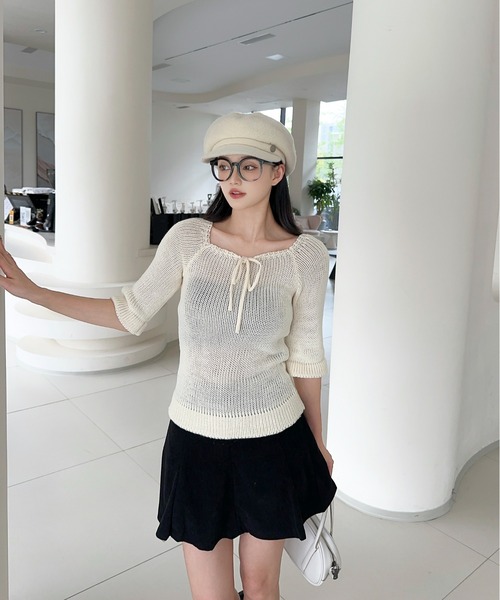 Jasmine Grandiflorum(ジャスミングランディフローラム)の「【Jasmine】2WAYフロントリボンニットプルオーバー (SS)(ニット/セーター・レディース・ダークグレー/ベージュ/ブラウン/ホワイト・FREE)」の8枚目の写真
