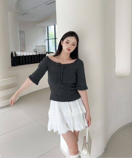 Jasmine Grandiflorum(ジャスミングランディフローラム)の「【Jasmine】2WAYフロントリボンニットプルオーバー (SS)(ニット/セーター・レディース・ダークグレー/ベージュ/ブラウン/ホワイト・FREE)」の13枚目の写真