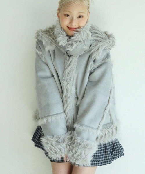 UGLY SHADOW(アグリーシャドウ)の「【Uglyshadow】REVERSIBLE SHEARLING JACKET / 【アグリーシャドウ】リバーシブルシャーリングジャケット(ブルゾン・レディース・グレー/ブラック・ONE SIZE)」の20枚目の写真