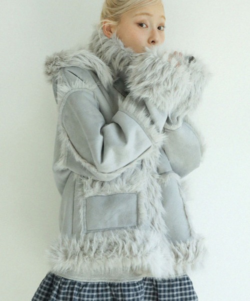 UGLY SHADOW(アグリーシャドウ)の「【Uglyshadow】REVERSIBLE SHEARLING JACKET / 【アグリーシャドウ】リバーシブルシャーリングジャケット(ブルゾン・レディース・グレー/ブラック・ONE SIZE)」の22枚目の写真