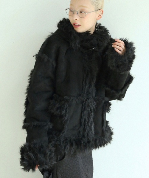 UGLY SHADOW(アグリーシャドウ)の「【Uglyshadow】REVERSIBLE SHEARLING JACKET / 【アグリーシャドウ】リバーシブルシャーリングジャケット(ブルゾン・レディース・グレー/ブラック・ONE SIZE)」の3枚目の写真