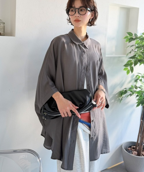 classicalelf（クラシカルエルフ）の「【接触冷感・吸水速乾機能付き】涼しさ＆上品さ。オーバーサイズシアードルマンシャツ（7分袖）（シャツ/ブラウス・レディース・チャコール/オフホワイト/ブルー・X-LARGE/SMALL/MEDIUM/LARGE）」の10枚目の写真
