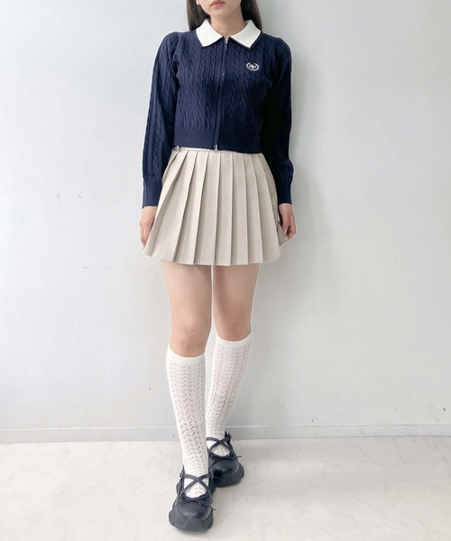 AS KNOW AS plus（アズノゥアズプラス）の「♪選べるアソートデザイン ワンポイントロゴ刺繍 Wジップケーブルカーディガン（カーディガン/ボレロ・レディース・ネイビー/アイボリー/シルバー/ボルドー/シルバー系/アイボリー系・FREE）」の11枚目の写真