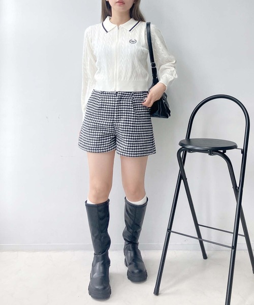 AS KNOW AS plus（アズノゥアズプラス）の「♪選べるアソートデザイン ワンポイントロゴ刺繍 Wジップケーブルカーディガン（カーディガン/ボレロ・レディース・ネイビー/アイボリー/シルバー/ボルドー/シルバー系/アイボリー系・FREE）」の17枚目の写真