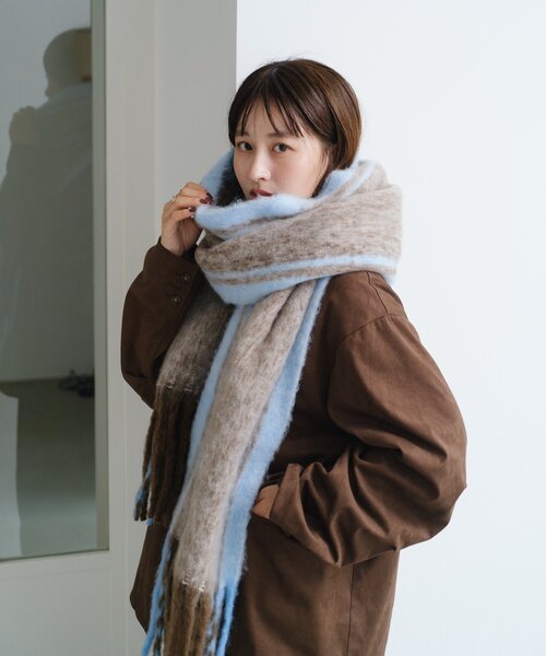 Kastane（カスタネ）の「サイドラインマフラー（マフラー・レディース・ライトグレー/ブラウン・FREE）」の8枚目の写真