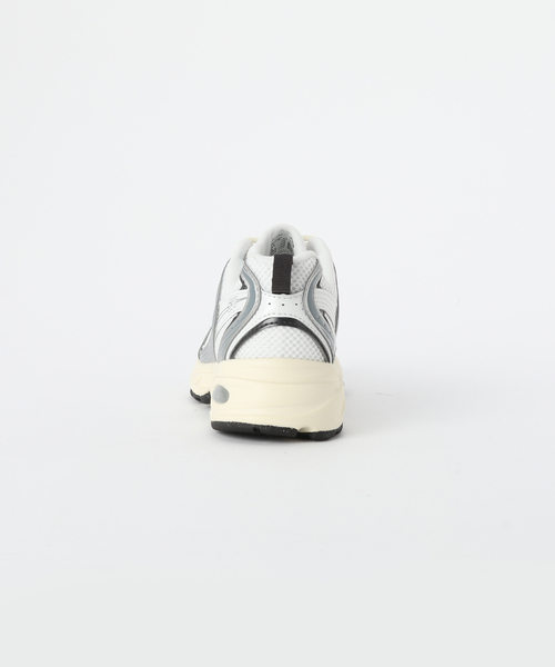 NEW BALANCE(ニューバランス)の「NEW BALANCE / ニューバランス 530ESA(スニーカー・レディース・シルバー・23.5cm/24cm/23cm/24.5cm/25cm)」の3枚目の写真