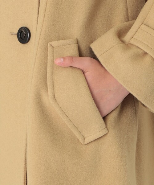 BLUE LABEL CRESTBRIDGE(ブルーレーベルクレストブリッジ)の「【一部店舗限定】ケープ風コート(その他アウター・レディース・ベージュ/グレー系その他・38/40/36)」の15枚目の写真
