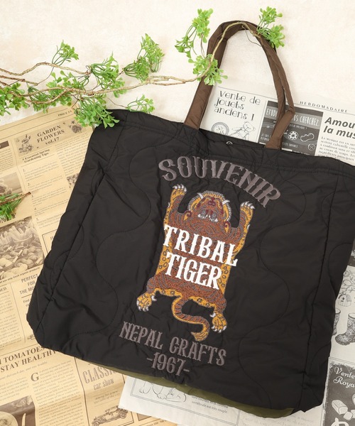 KRIFF MAYER（クリフメイヤー）の「KRIFF MAYER ｽｰﾍﾞﾆｱ刺繍ﾄｰﾄBAG（トートバッグ・メンズ・キャメル/ピンクベージュ/オリーブ/ブラック/オフホワイト/パープル・F）」の3枚目の写真