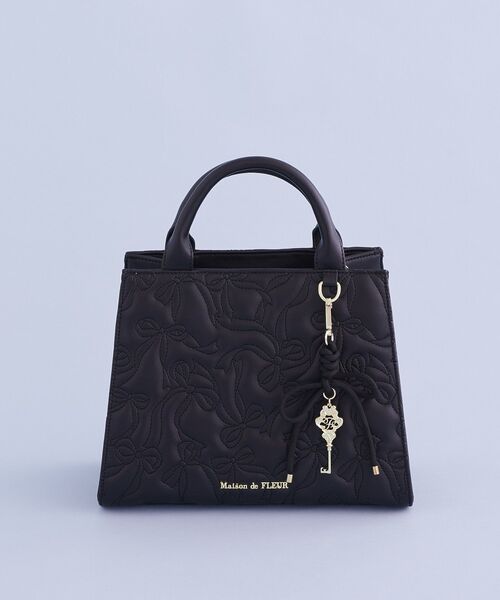チャーム付きリボンキルティングトートバッグ（トートバッグ）｜Maison