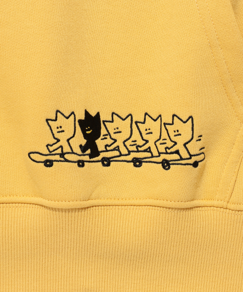 Wacky WiLLy(ワッキーウィリー)の「刺繍ロゴフードイエロー(パーカー・レディース・その他・SMALL/MEDIUM/LARGE/X-LARGE)」の5枚目の写真