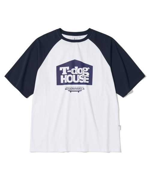 URBANDTYPE(アーバンディタイプ)の「ドックハウスグラフィックラグランTシャツ_ネイビー(Tシャツ/カットソー・レディース・その他・WS/SMALL/MEDIUM/LARGE)」の1枚目の写真