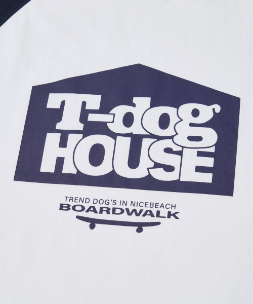 URBANDTYPE(アーバンディタイプ)の「ドックハウスグラフィックラグランTシャツ_ネイビー(Tシャツ/カットソー・レディース・その他・WS/SMALL/MEDIUM/LARGE)」の4枚目の写真
