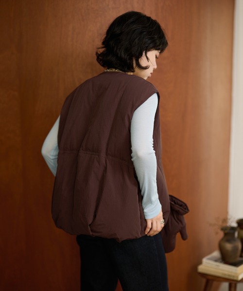 LAULEN(ローレン)の「volume down vest mitten set /ミトン付きボリュームダウンベスト(ダウンベスト・レディース・グレー/ブラウン/ブラック・FREE)」の19枚目の写真