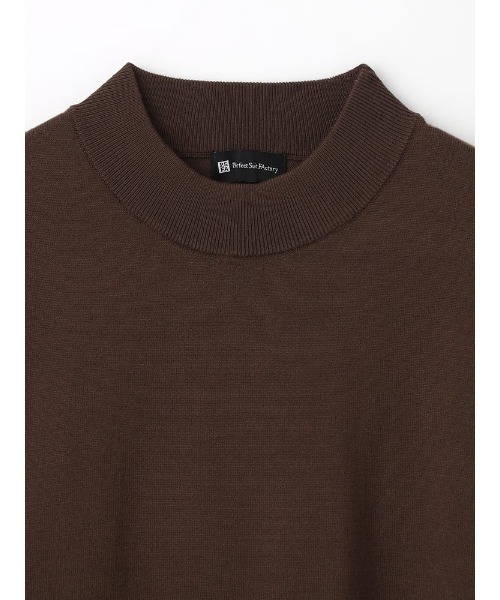 Perfect Suit FActory（パーフェクトスーツファクトリー）の「【Smart Pick！】レーヨンブレンド　モックネック　ベーシックニット　ブラック/ネイビー/ブラウン（ニット/セーター・メンズ・ブラック/ネイビー/ブラウン・M/S/LL/L）」の8枚目の写真