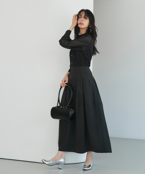 RUIRUE BOUTIQUE（ルイルエブティック）の「【選べる2素材】Vカット ヒール パンプス | 靴  / 7cmヒールパンプス / チャンキーヒールパンプス（パンプス・レディース・ブラック系1/グレー系1/シルバー/ブラック/ブラウン系1・22.5cm/23cm/23.5cm/24cm/24.5cm）」の9枚目の写真