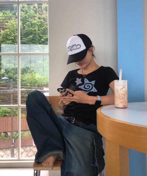CHICKS(チックス)の「ファブリックスタースリムフィット半袖Tシャツブラック(Tシャツ/カットソー・レディース・ブラック・FREE)」の1枚目の写真