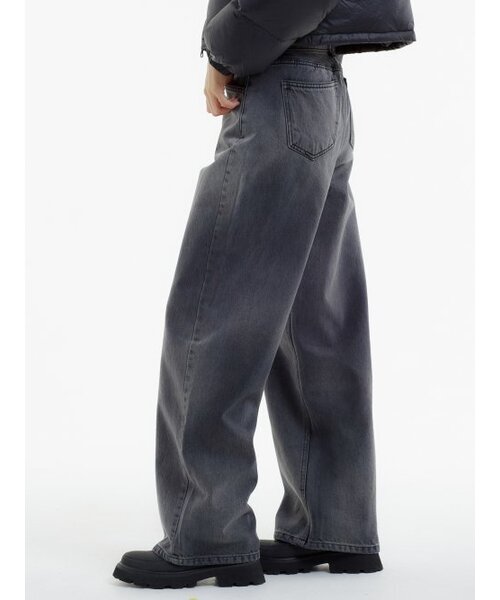 UNKNOWN PLANET（アンノウンプラネット）の「ブラックワイドデニムパンツ（デニムパンツ・レディース・その他・LARGE/MEDIUM）」の2枚目の写真