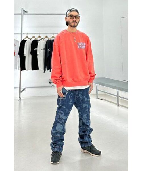 EXTRAORDINARY(エクストラオーディナリー)の「DIGITAL GYPSY PRINT CREWNECK ORANGE(スウェット・メンズ・その他・LARGE/X-LARGE/MEDIUM)」の3枚目の写真