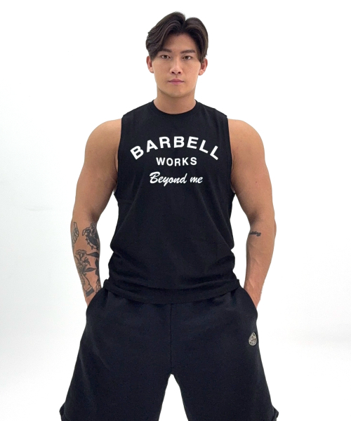 BARBELLWORKS(バーベルワークス)の「ビヨンダーチロゴ スリーブレス(Tシャツ/カットソー・メンズ・ホワイト/ブラック・LARGE/X-LARGE)」の3枚目の写真