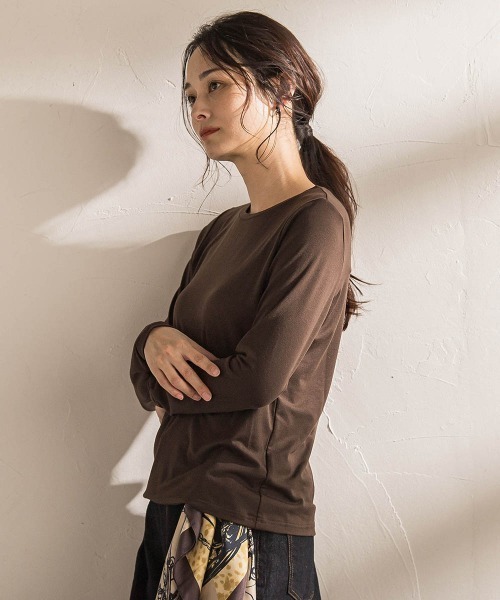 LAUTREAMONT(ロートレアモン)の「【WEB限定】吸湿発熱スムースストレッチカットソー(Tシャツ/カットソー・レディース・ブラック/ブラウン/オフホワイト・11号/9号)」の10枚目の写真