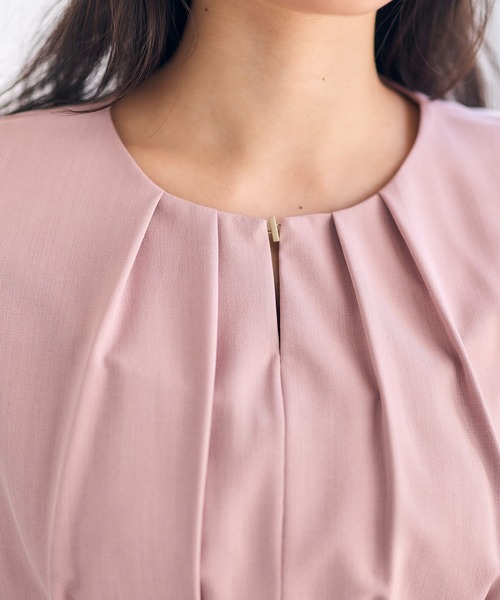 12Twelve Agenda（トゥエルブ　アジェンダ）の「キーネックタックタイトワンピース（ワンピース・レディース・サックスブルー/ピンク/ネイビー・M）」の11枚目の写真