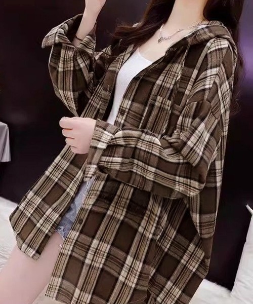Miniministore(ミニミニストア)の「フード付き チェックシャツオーバーサイズ(シャツ/ブラウス・レディース・ワインレッド/ネイビー/ブラウン・FREE)」の5枚目の写真