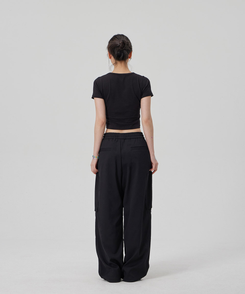 MAKEITTO(メイキット)の「TWO TUCK WIDE PARACHUTE CARGO PANTS_BLACK(その他パンツ・メンズ・その他・LARGE/X-LARGE/XX-LARGE/MEDIUM)」の10枚目の写真