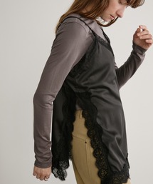 LOSCa（ロスカ）の「ウエーブレースサテンキャミソール（キャミソール）」