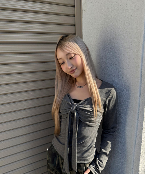 DAESE TOKYO(デセトウキョウ)の「『DAESE TOKYO/デセトウキョウ』リボンデザインロンT(Tシャツ/カットソー・レディース・グレー/レッド・FREE)」の1枚目の写真