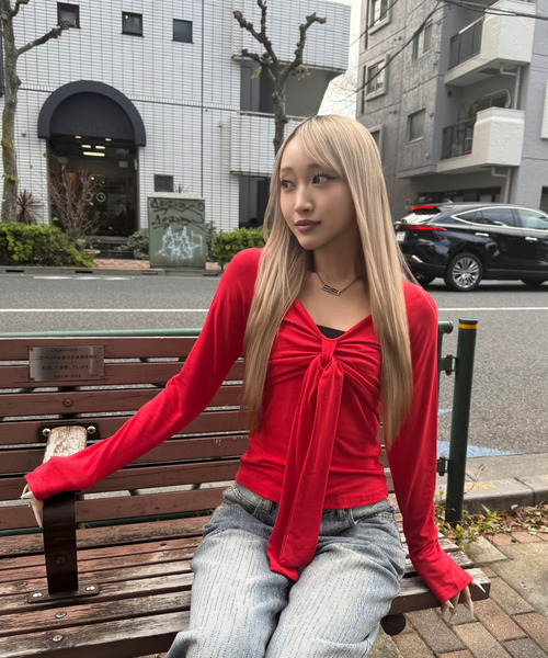 DAESE TOKYO(デセトウキョウ)の「『DAESE TOKYO/デセトウキョウ』リボンデザインロンT(Tシャツ/カットソー・レディース・グレー/レッド・FREE)」の2枚目の写真
