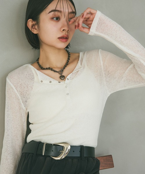 PAGEBOY（ページボーイ）の「フローズンネップヘンリーネックプルオーバー／シアートップス 【重ね着もオススメ】（Tシャツ/カットソー・レディース・ブラック/ブルー/グレー/オフホワイト・FREE）」の6枚目の写真