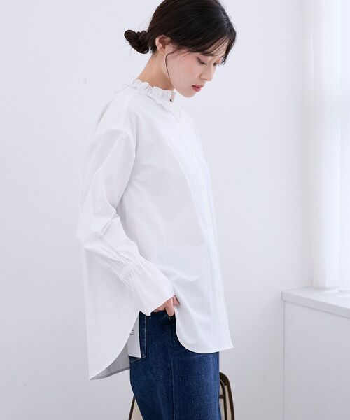 le.coeur blanc（ルクールブラン）の「フリルカラーブラウス（シャツ/ブラウス・レディース・ブルー/オフホワイト/ブルー系その他4・38）」の6枚目の写真