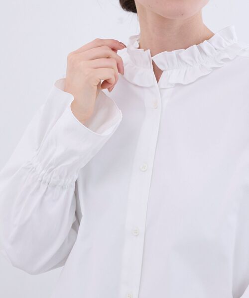 le.coeur blanc（ルクールブラン）の「フリルカラーブラウス（シャツ/ブラウス・レディース・ブルー/オフホワイト/ブルー系その他4・38）」の12枚目の写真